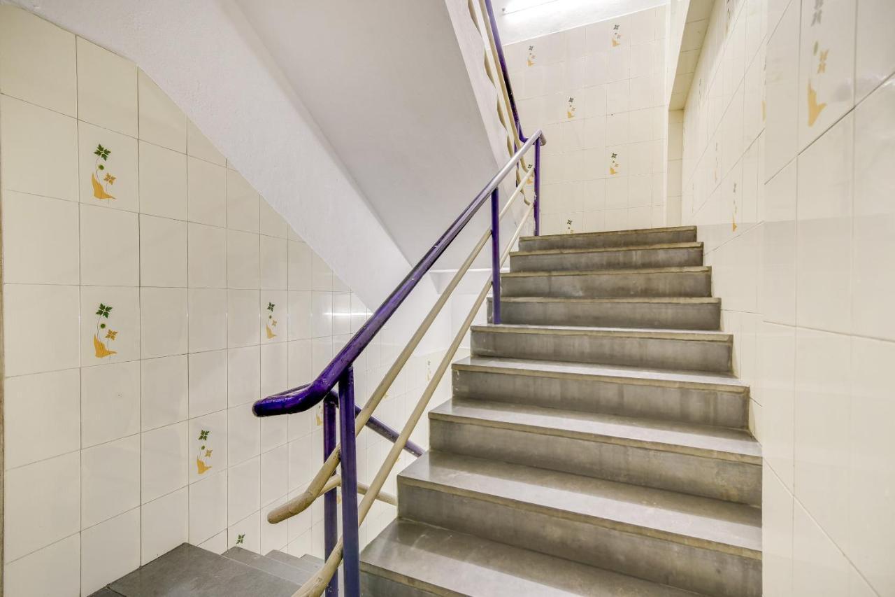 فندق تيروباتيفي  Spot On 63027 Slv Residency المظهر الخارجي الصورة